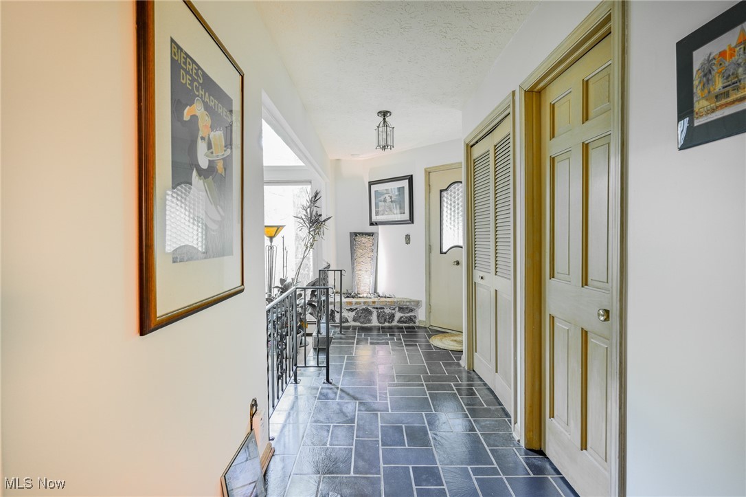 10951 Tibbetts Road Kirtland, OH 44094 - Photo 14 of 42 Gallery Image 14