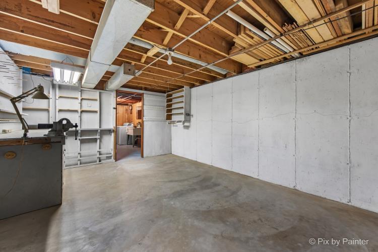 195 Westgate Drive Elgin, IL 60123 - Photo 29 of 39 a view of empty room with wooden walls