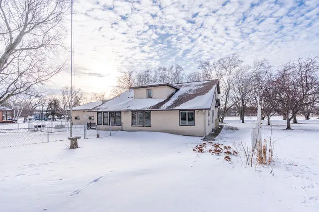 $299,000 | 407 4th Street North, Atwater, MN 56209