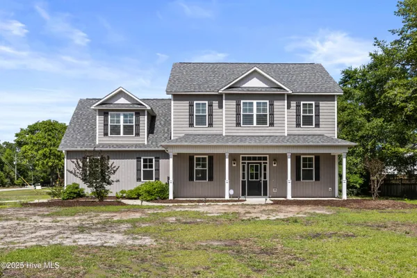 $2,300 | 204 Shellbank Drive, Sneads Ferry, NC 28460