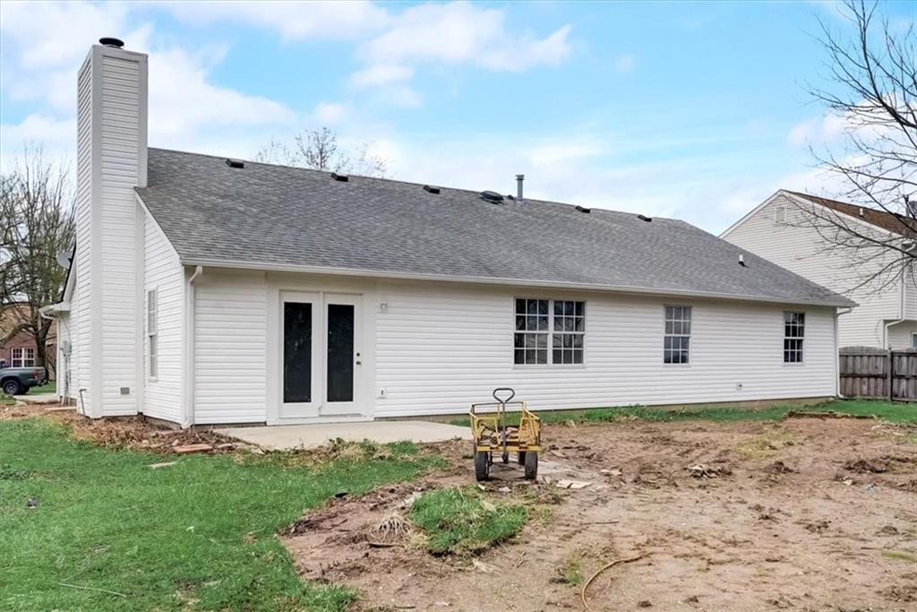 1050 Oak Leaf Road Franklin, IN 46131 - Photo 16 of 36 Gallery Image 16