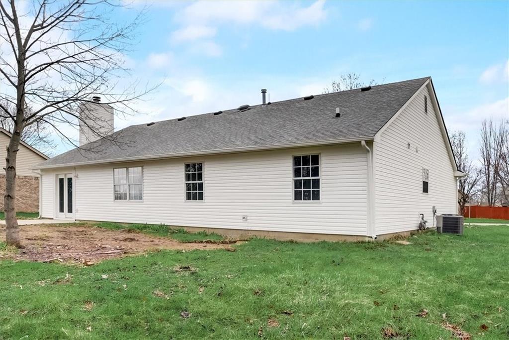 1050 Oak Leaf Road Franklin, IN 46131 - Photo 27 of 36 Gallery Image 27