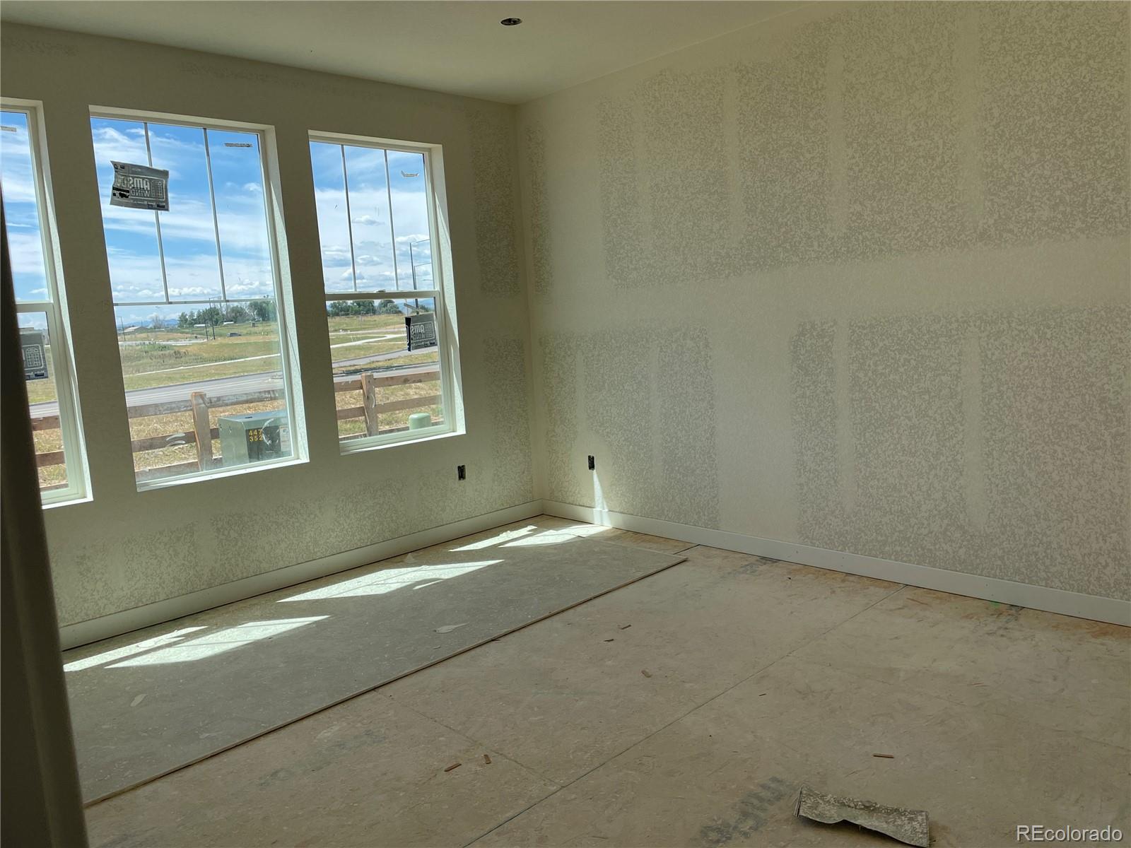 888 Clover Loop Erie, CO 80026 - Photo 5 of 18