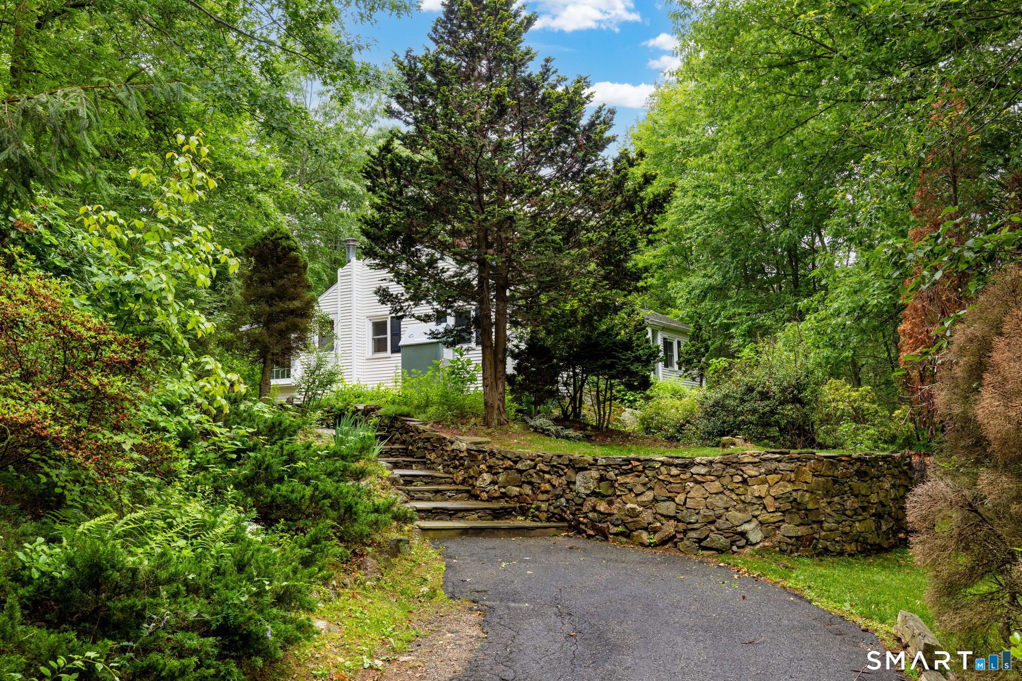 400 Thomaston Road Watertown, CT 06795 - Photo 6 of 25