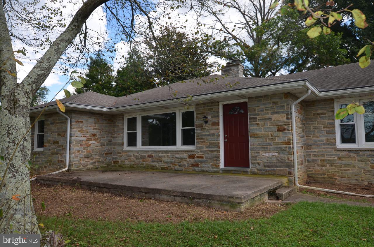13554 Ingham Road Glen Rock, PA 17327 - Photo 2 of 42 Gallery Image 2