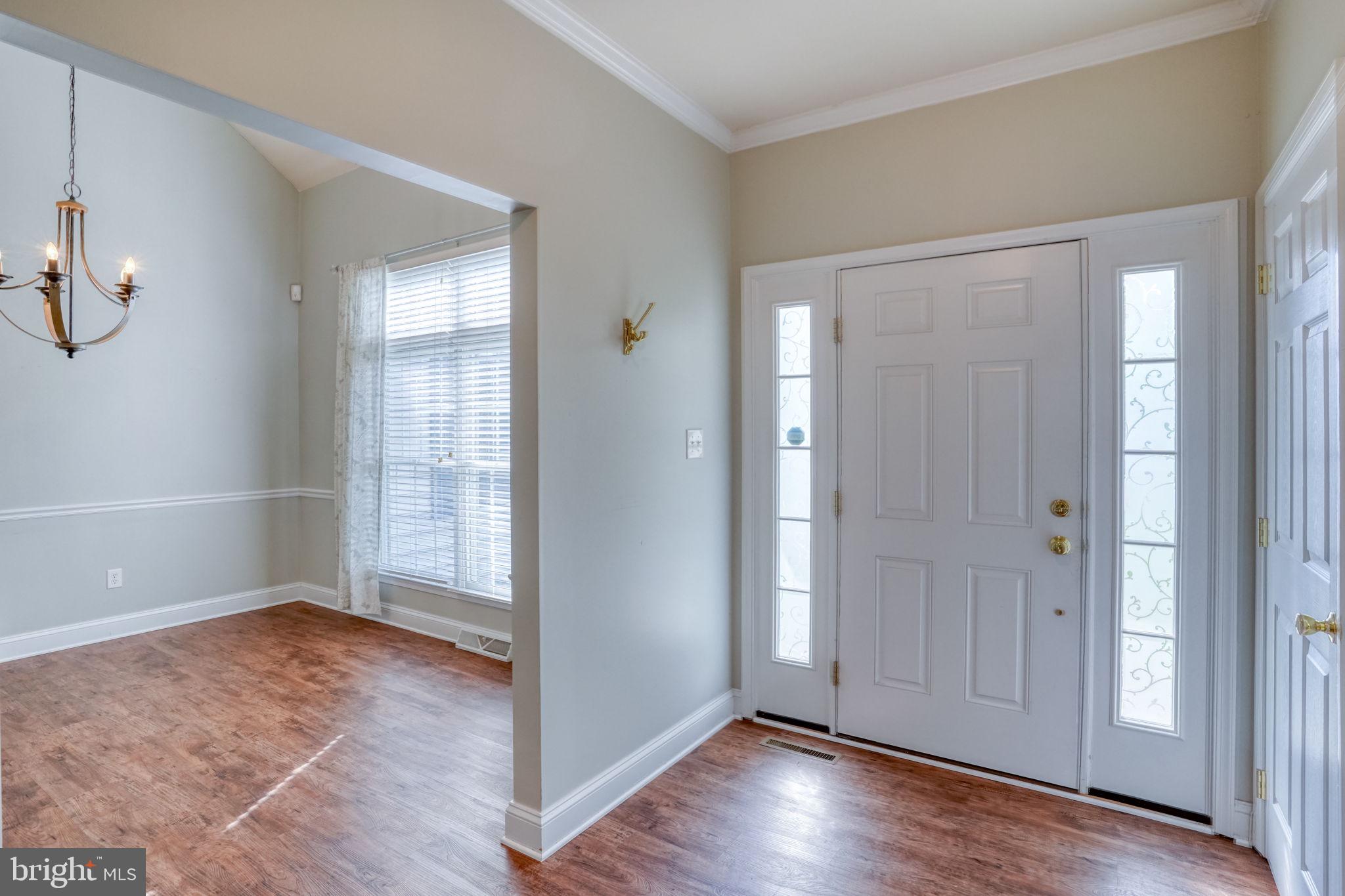 266 Stone Ridge Drive Dover, DE 19901 - Photo 8 of 41 Foyer
