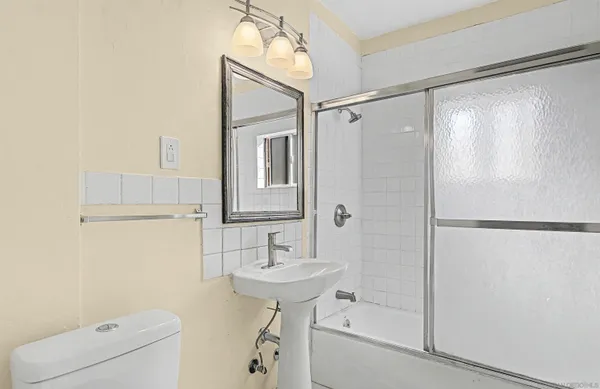 $2,650 | 4397 Swift Avenue, San Diego, CA 92104