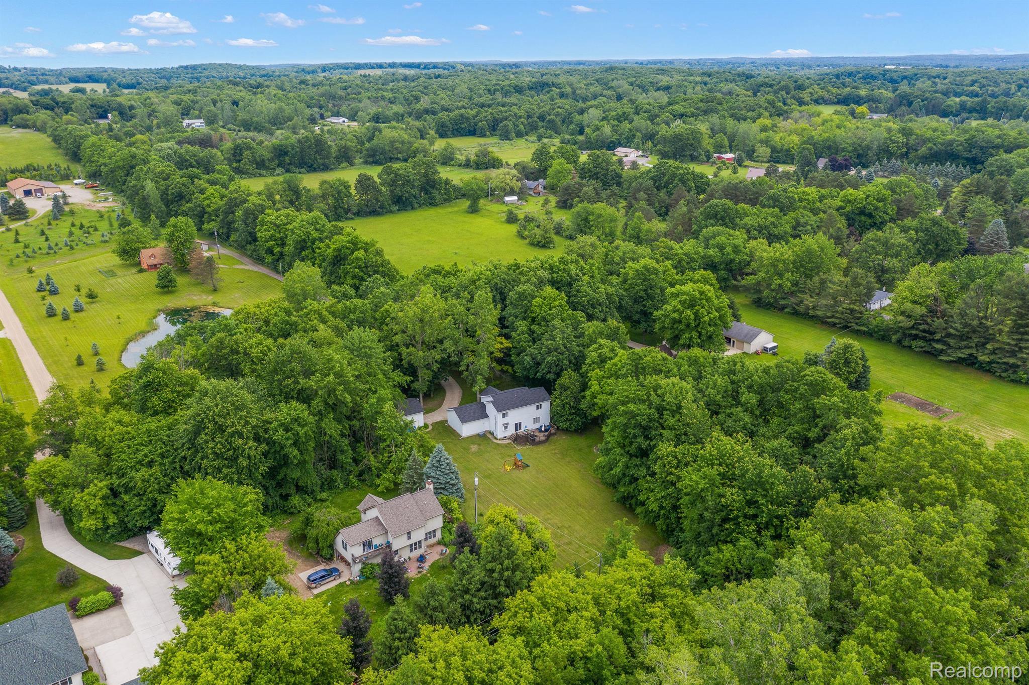 2147 Hummer Lake Road Oxford, MI 48371 - Photo 15 of 60 Gallery Image 15