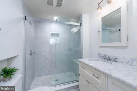 $750,000 | 806 South Ann Street, Baltimore, MD 21231
