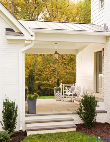 a view of fountain from a window