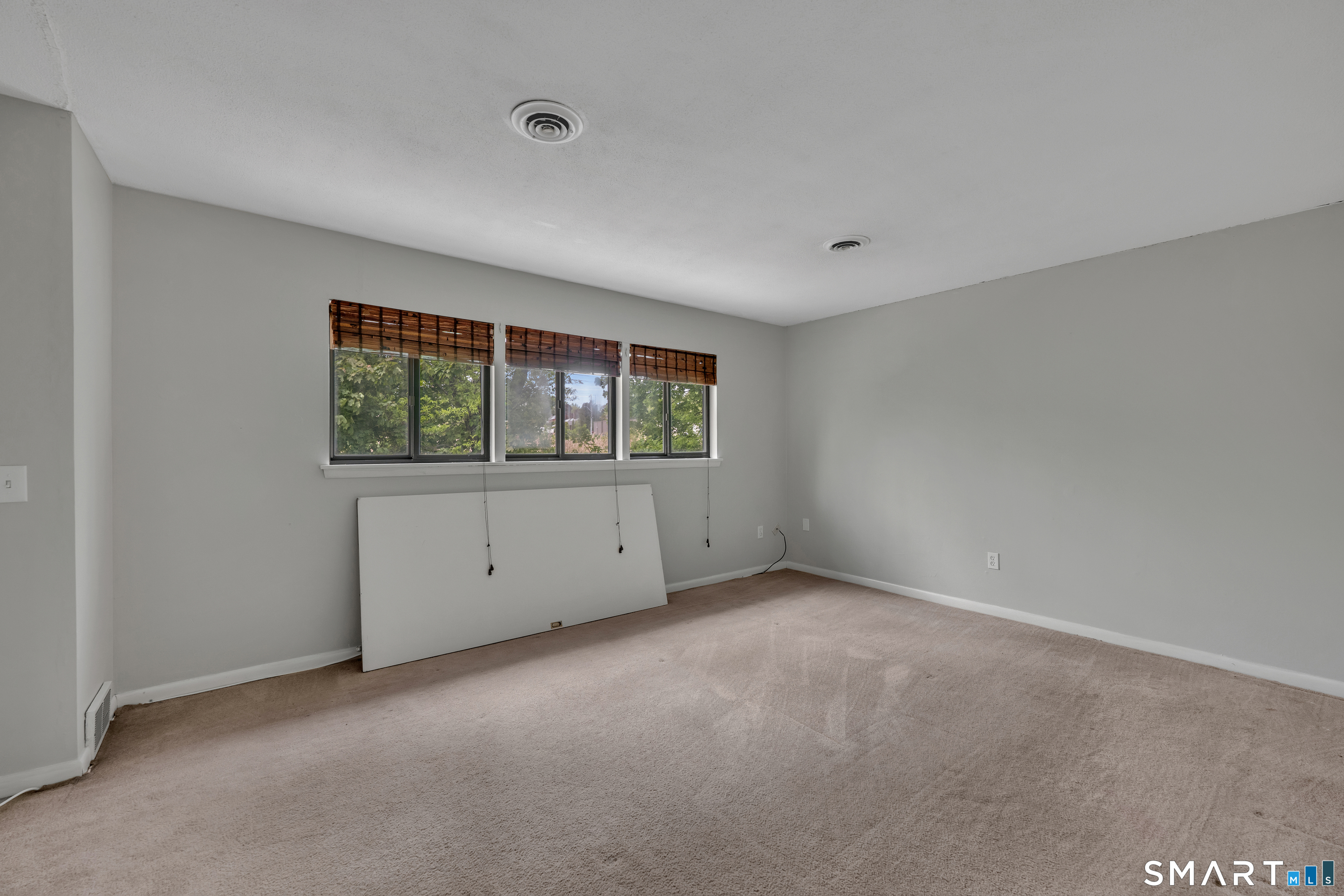 185 Spring Street, Unit 185 Wethersfield, CT 06109 - Photo 21 of 36