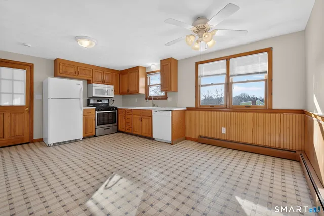 $1,990 | 985 Slater Road, Unit 2, New Britain, CT 06053