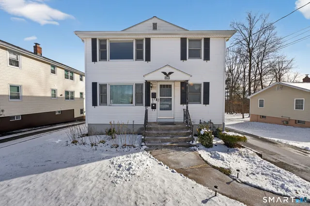 $1,990 | 985 Slater Road, Unit 2, New Britain, CT 06053