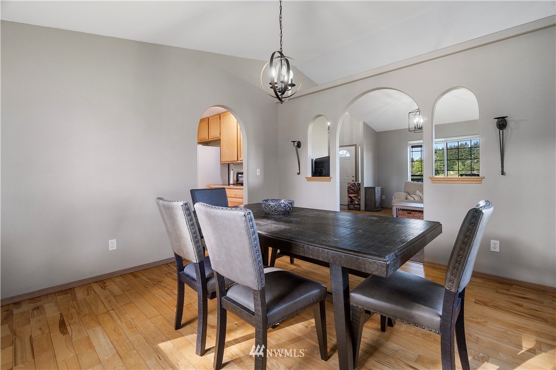 8531 178th Avenue Southwest Rochester, WA 98579 - Photo 15 of 40