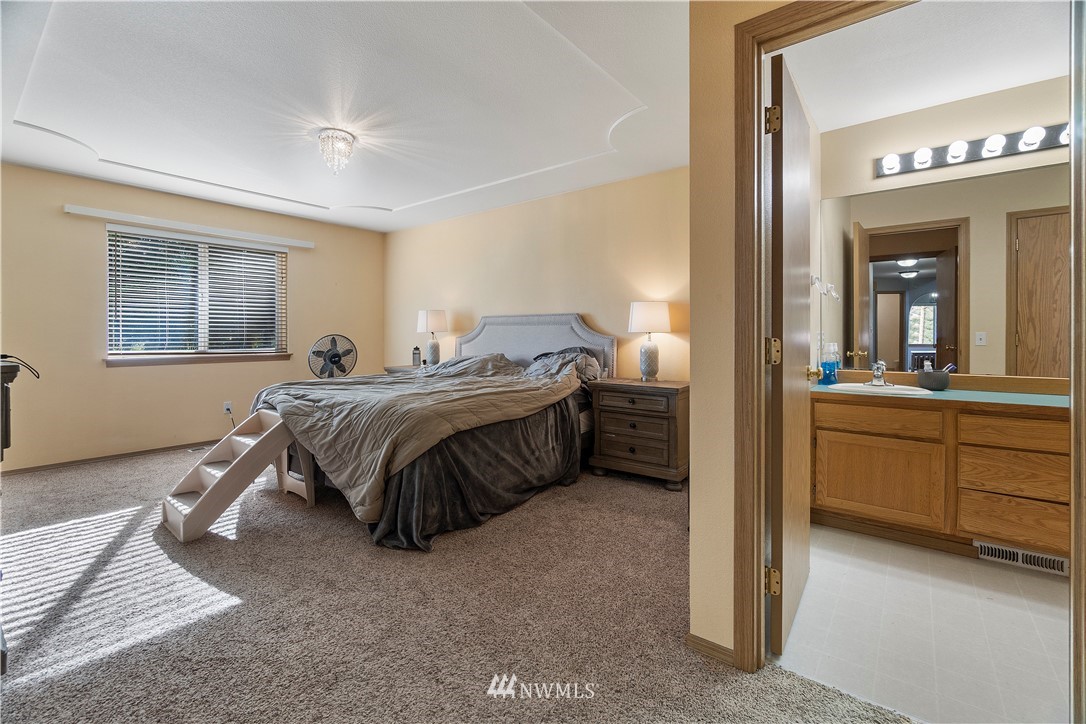 8531 178th Avenue Southwest Rochester, WA 98579 - Photo 22 of 40