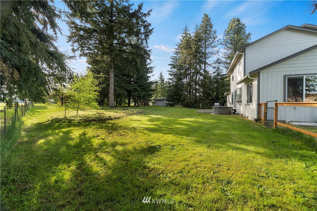 8531 178th Avenue Southwest Rochester, WA 98579 - Photo 37 of 40
