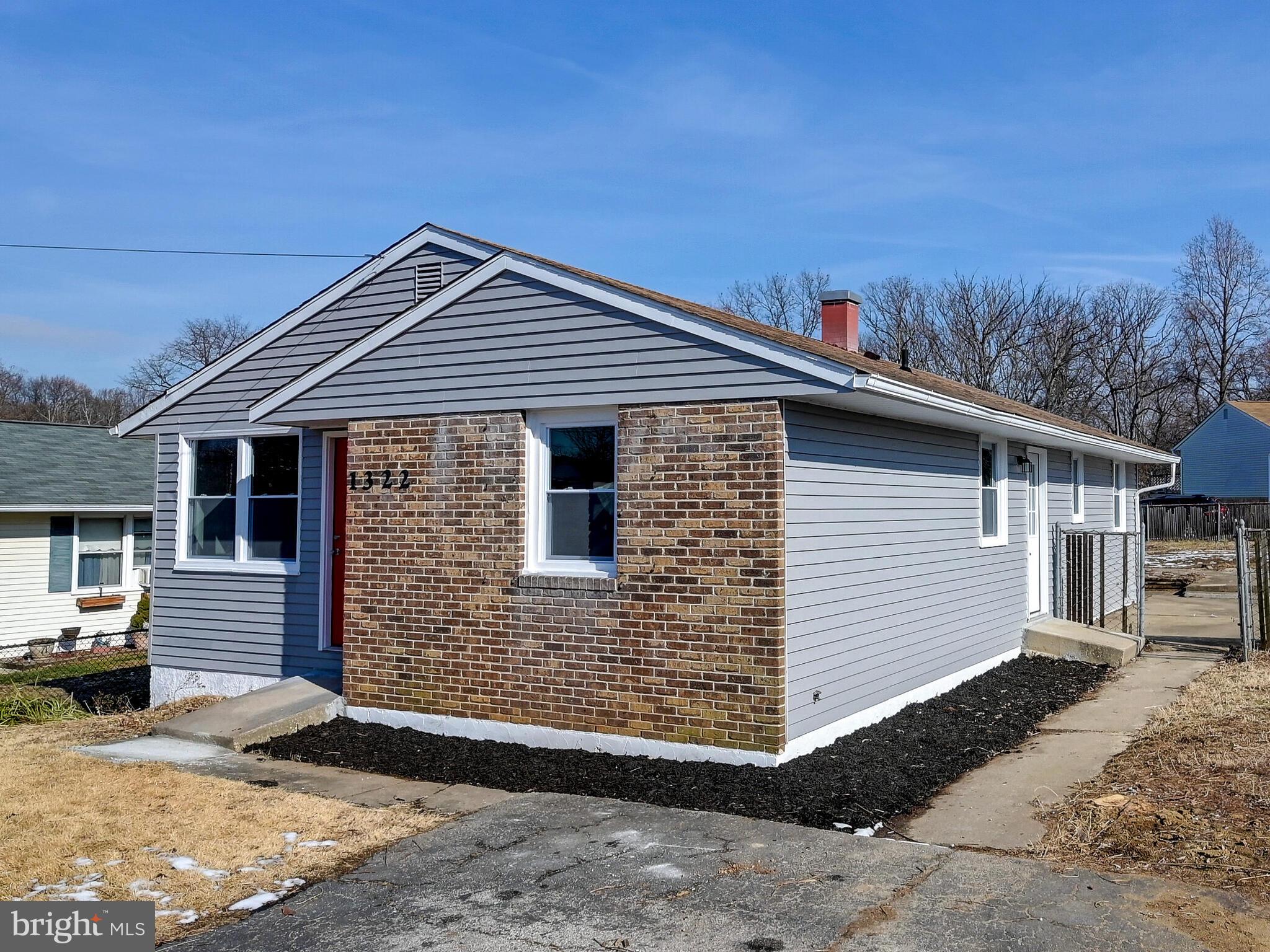 1322 Spring Avenue Baltimore, MD 21237 - Photo 3 of 42