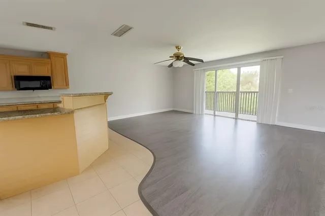 $186,900 | 200 Country Club Drive, Unit 1302, Largo, FL 33771