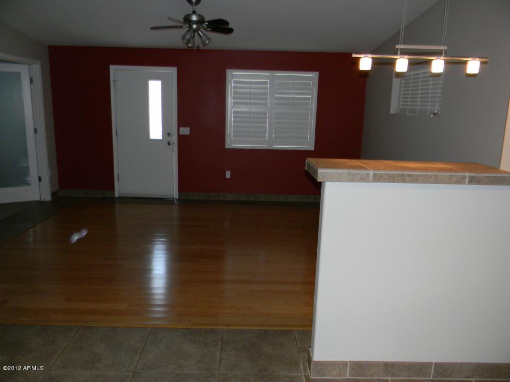 1219 East Colter Street, Unit 12 Phoenix, AZ 85014 - Photo 7 of 20 Living
