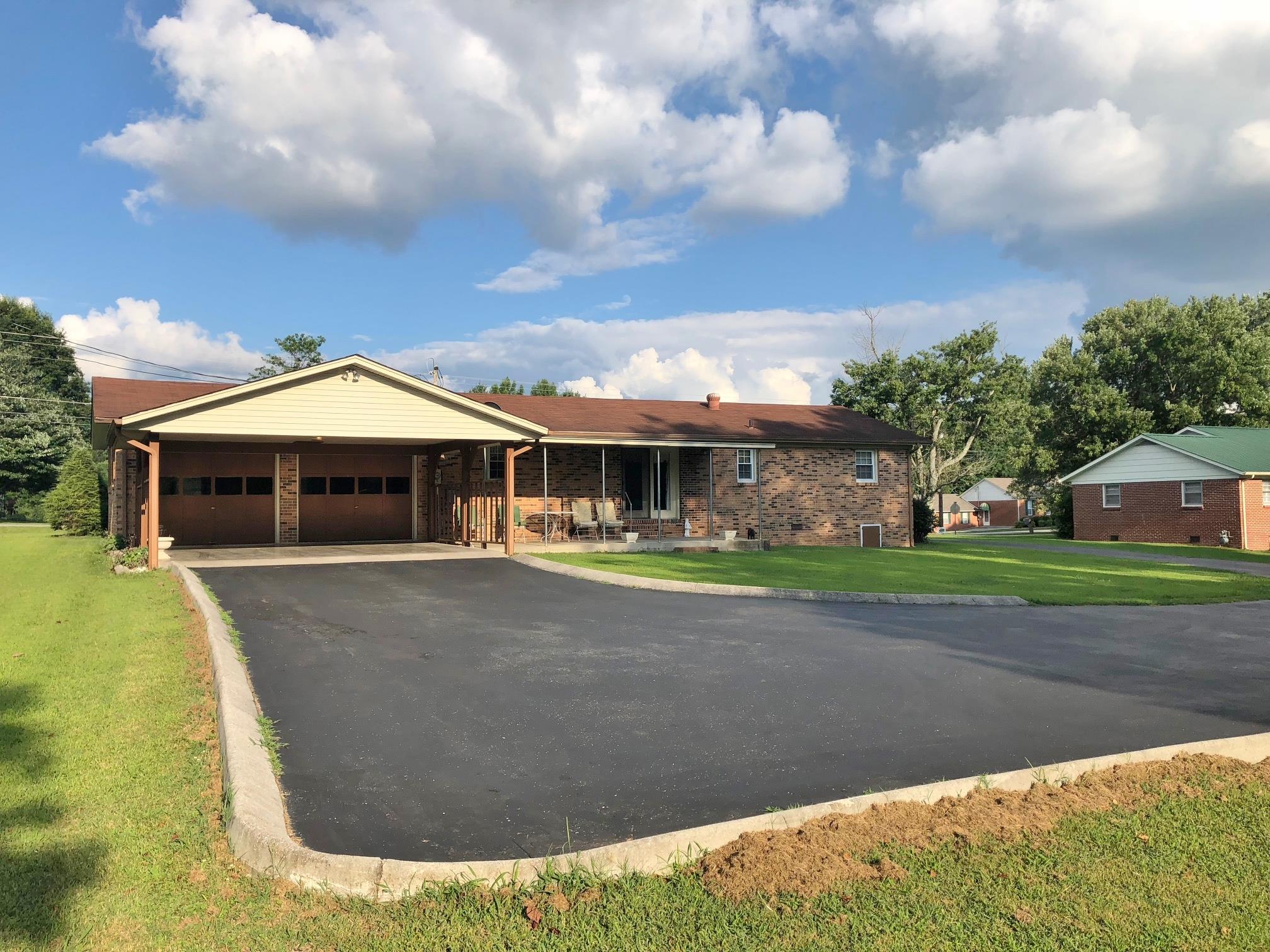 739 Spring Valley Road McMinnville, TN 37110 - Photo 4 of 23 Gallery Image 4