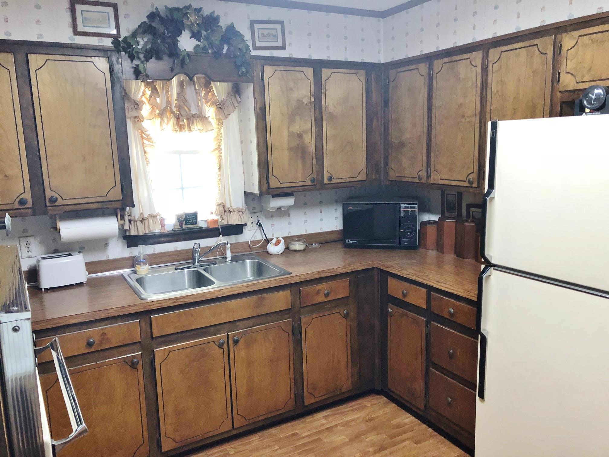 739 Spring Valley Road McMinnville, TN 37110 - Photo 7 of 23 Gallery Image 7