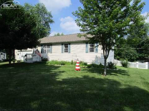 14441 South Duffield Road Byron, MI 48418 - Photo 29 of 31 20443665-28.JPG