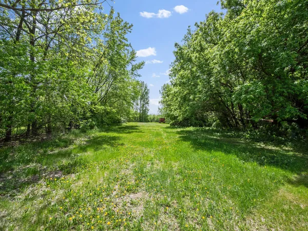 $595,000 | 8418 Highway 29, Alexandria, MN 56308