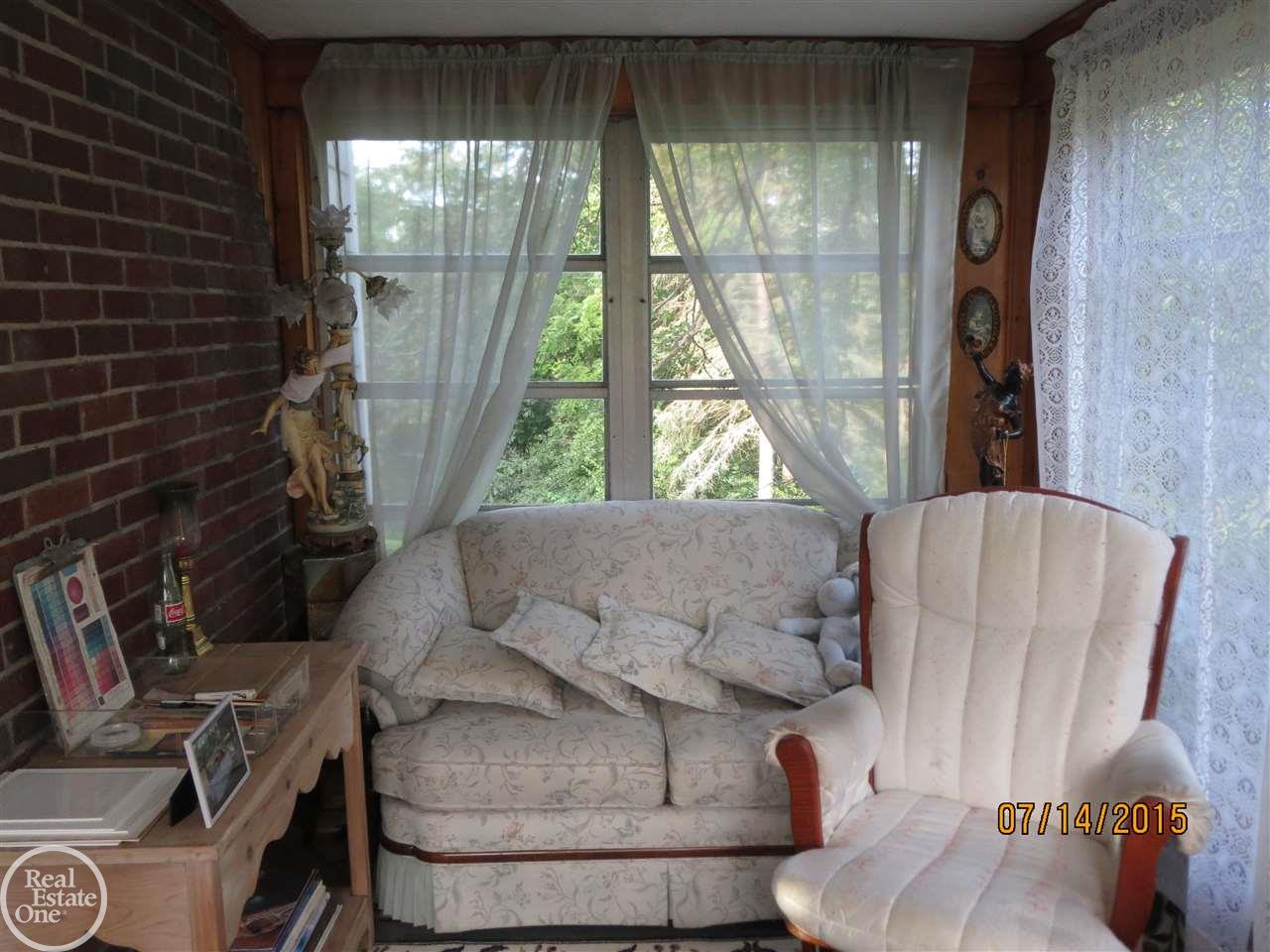 3143 Walnut Lake Road West Bloomfield, MI 48322 - Photo 13 of 64
