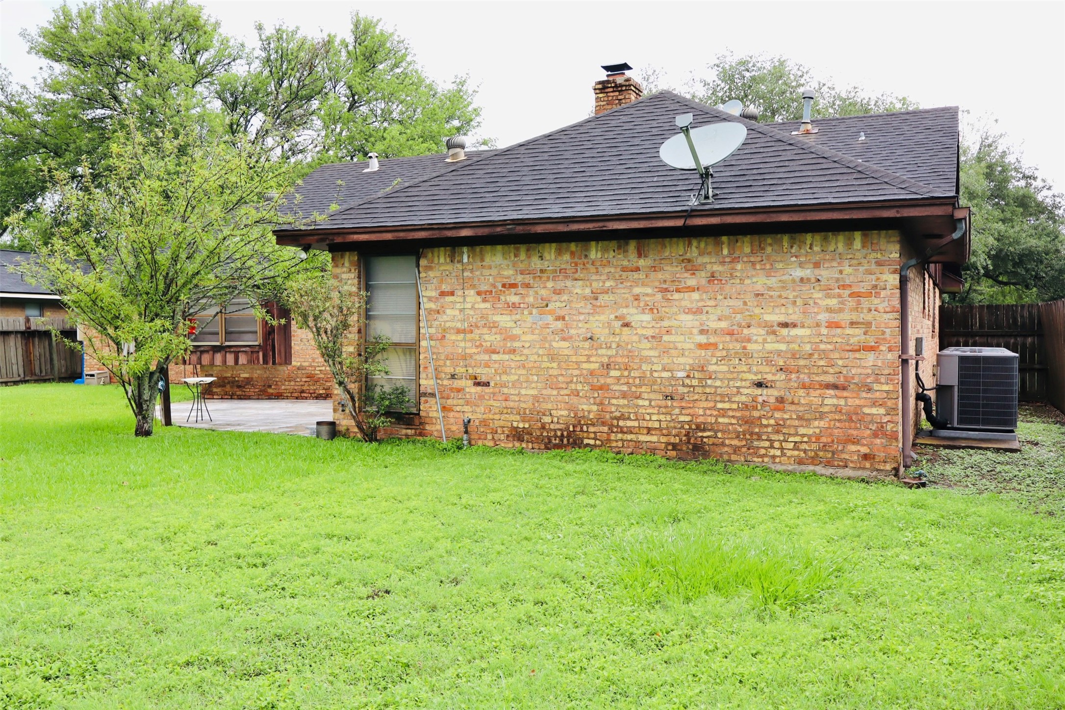 1108 Easy Street Rosenberg, TX 77471 - Photo 25 of 28 a view of outdoor space yard and patio