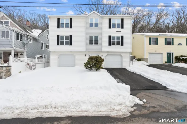 a view of a white building