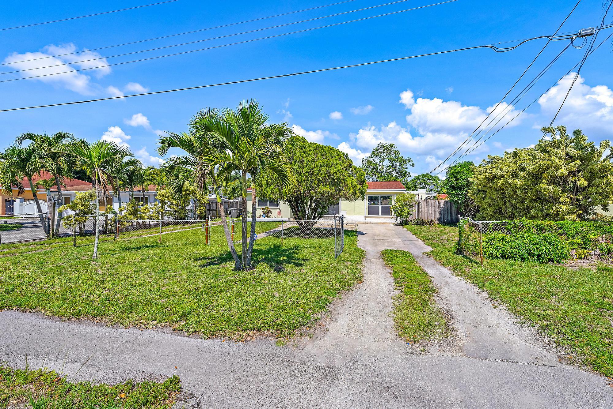 273 Florida Mango Rd-2