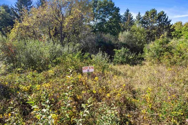 $14,989 | 1327 Cross Trails Drive, La Valle, WI 53941