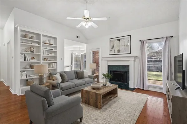 $369,900 | 153 Irby Glade Cove, Collierville, TN 38017