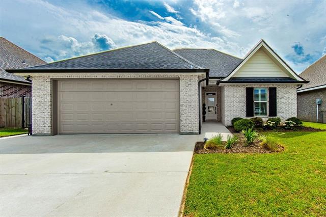 200 Sugar Ridge Drive Houma, LA 70360 - Photo 1 of 19