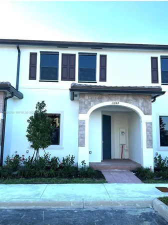 $3,100 | 11444 West 33rd Court, Hialeah, FL 33018