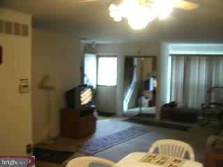 7925 Ridge Avenue, Unit 4 Philadelphia, PA 19128 - Photo 4 of 6