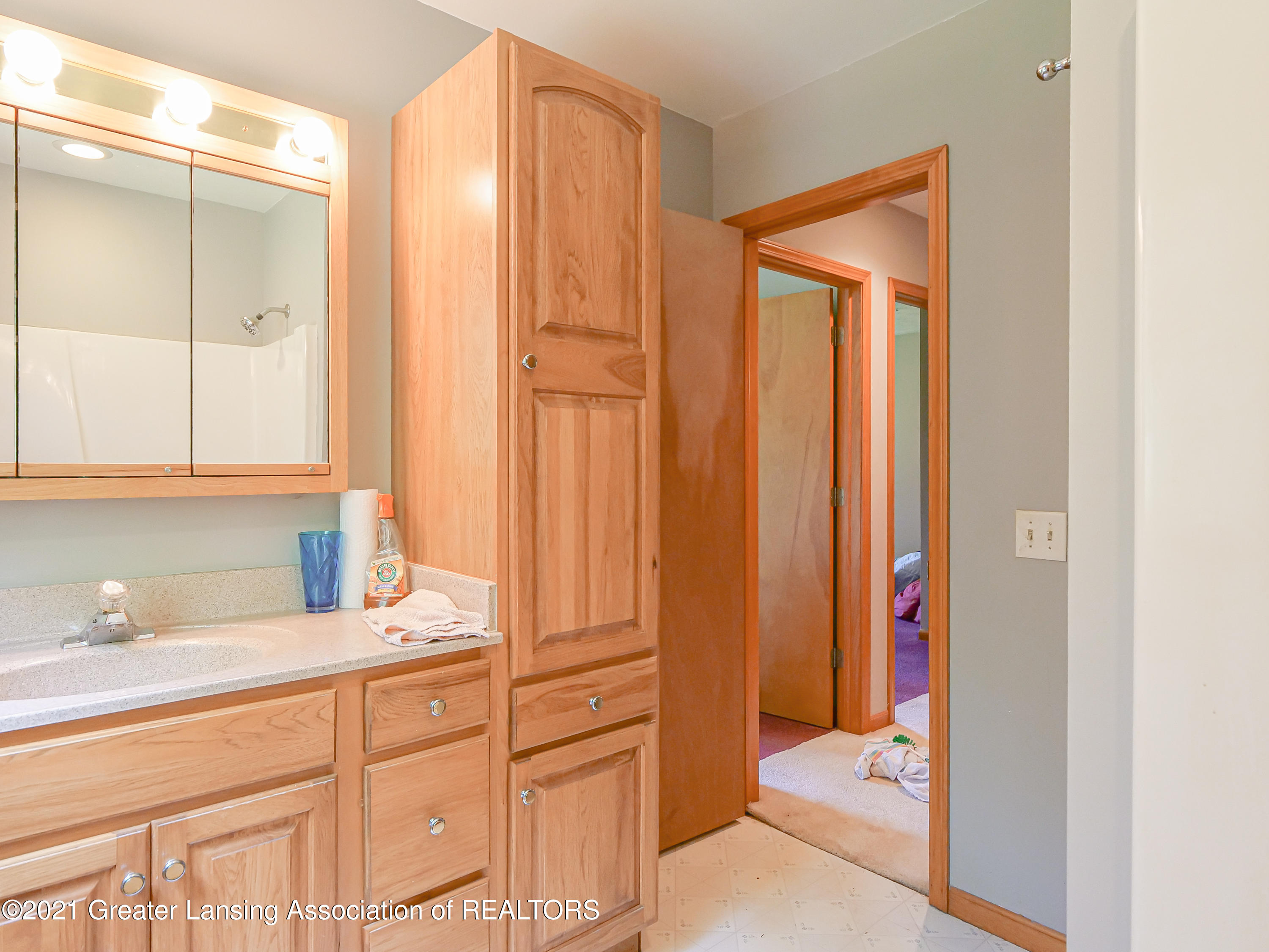 3099 Holt Road Mason, MI 48854 - Photo 10 of 48 3099_Holt_Rd-15