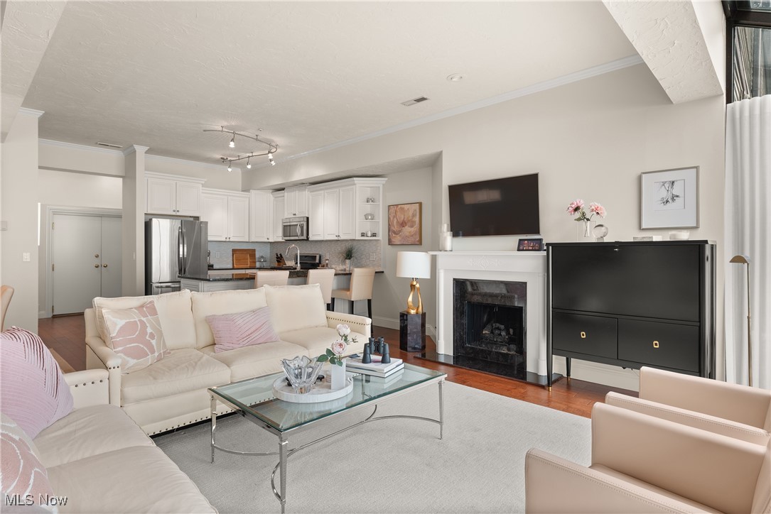 23200 Lake Road, Unit 51 Bay Village, OH 44140 - Photo 17 of 48