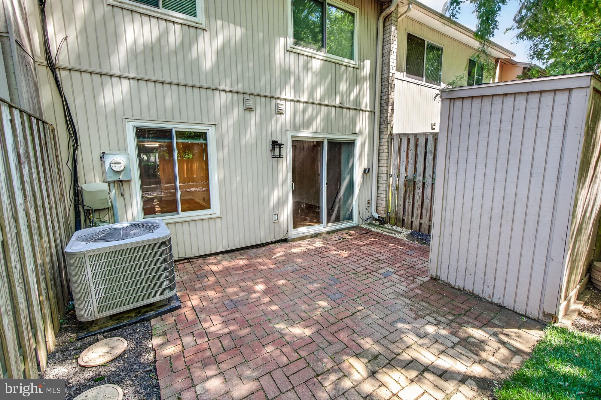 19346 Keymar Way Gaithersburg, MD 20886 - Photo 36 of 41