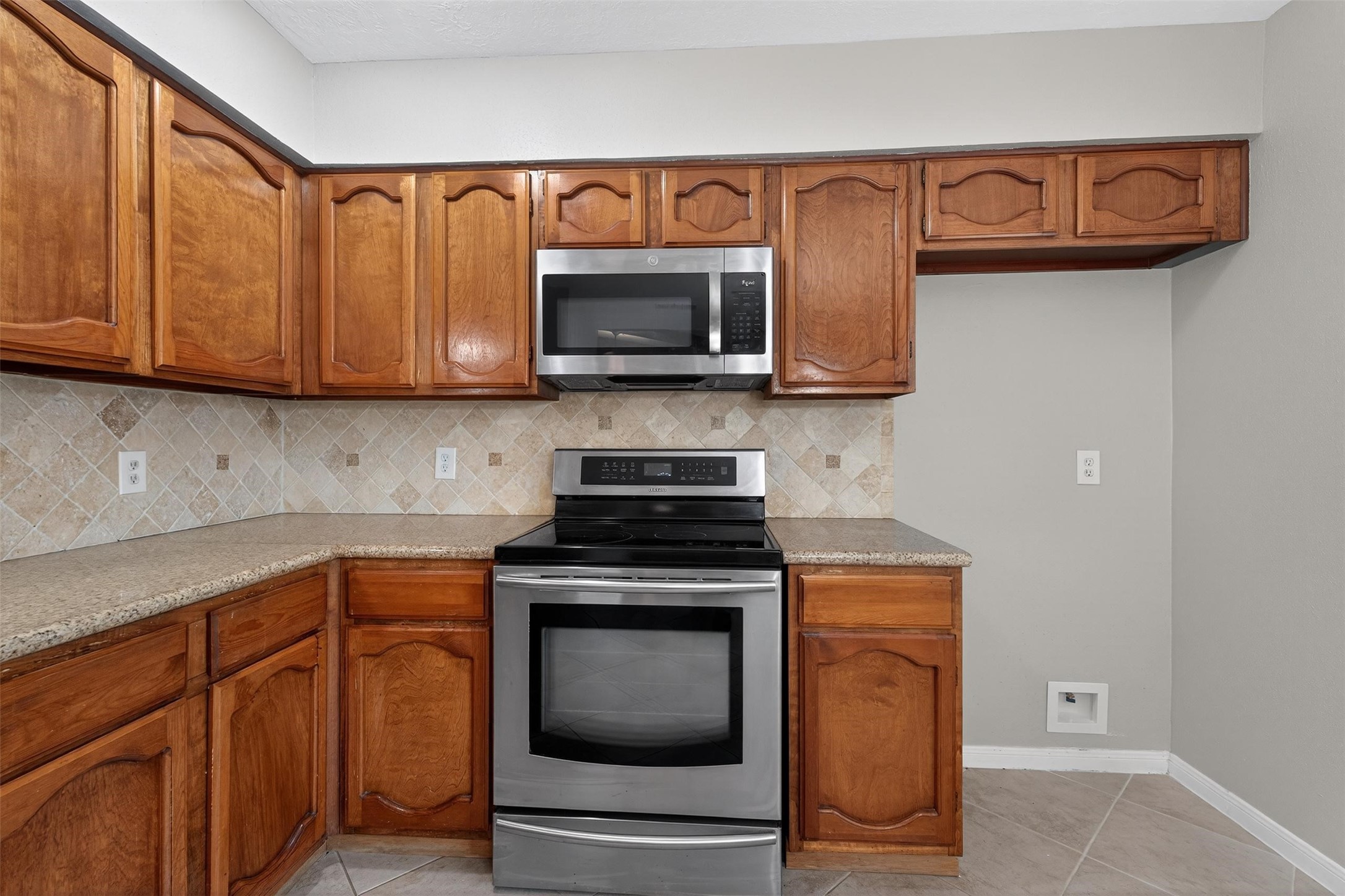 9723 Halkirk Street Spring, TX 77379 - Photo 9 of 27