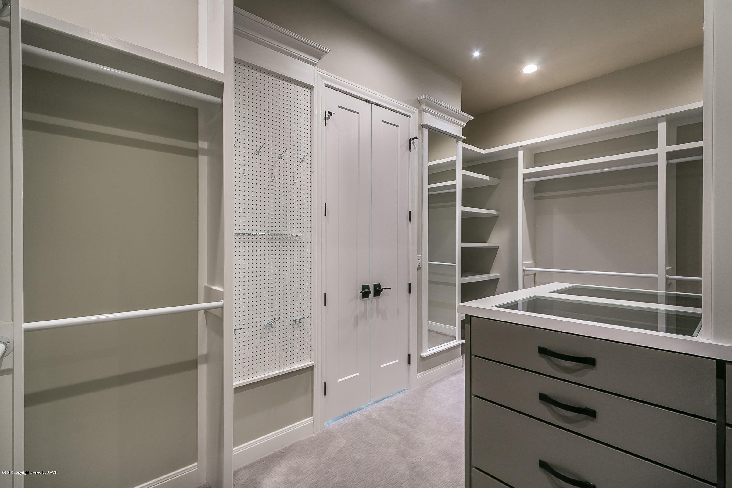6206 Bay Ridge Amarillo, TX 79119 - Photo 23 of 35 022_Master Closet 2