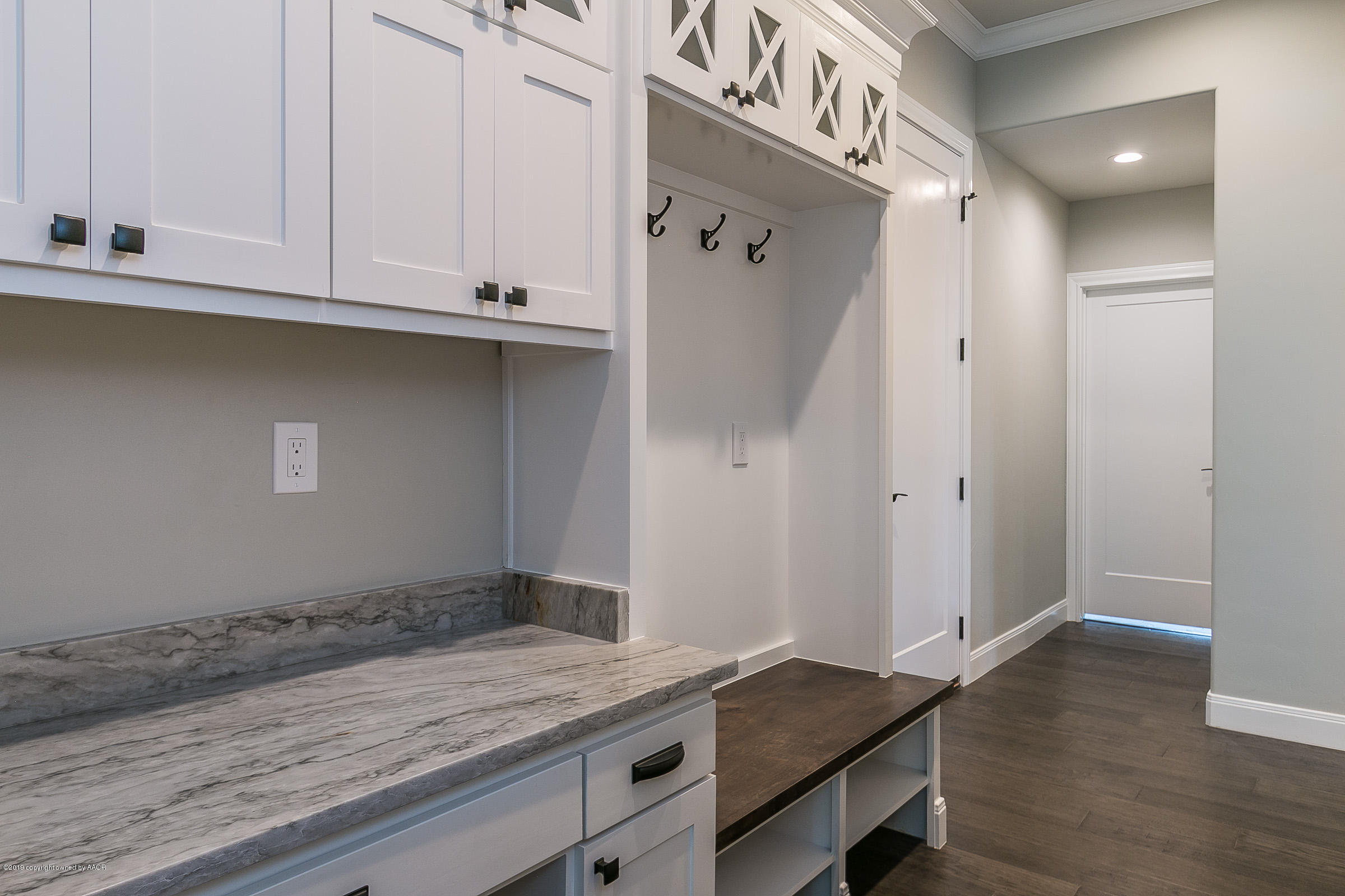 6206 Bay Ridge Amarillo, TX 79119 - Photo 30 of 35 029_Mud Room