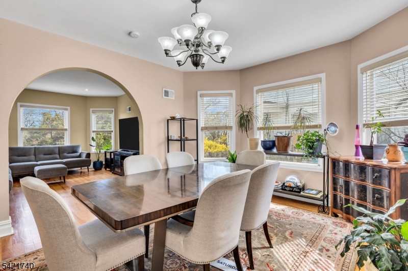 467 Summit Avenue Hackensack, NJ 07601 - Photo 11 of 46