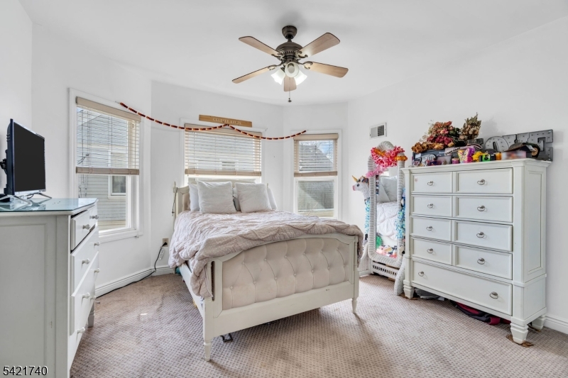 467 Summit Avenue Hackensack, NJ 07601 - Photo 21 of 46