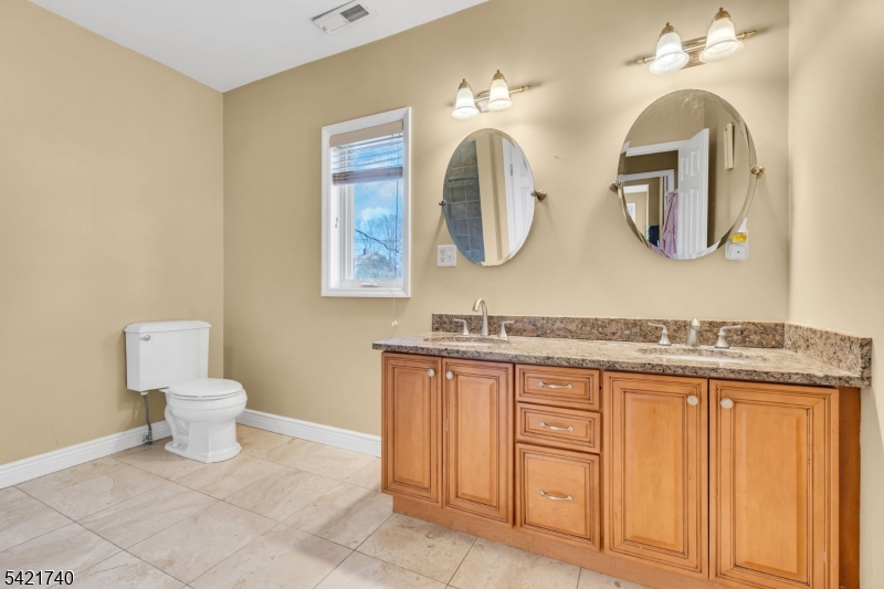467 Summit Avenue Hackensack, NJ 07601 - Photo 24 of 46