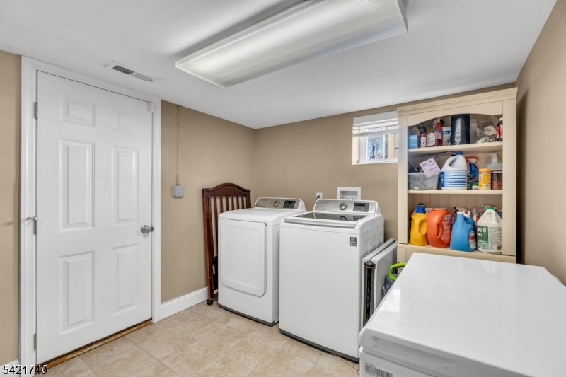 467 Summit Avenue Hackensack, NJ 07601 - Photo 36 of 46