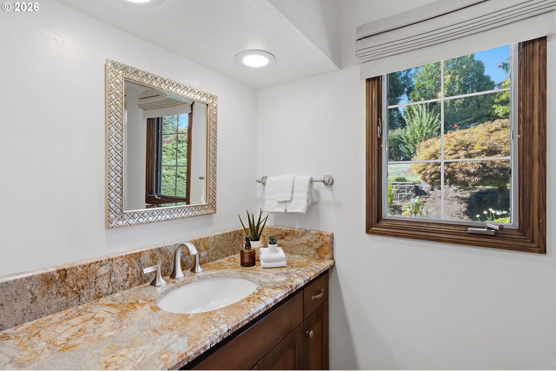14555 Southwest Hawk Ridge Road Portland, OR 97224 - Photo 22 of 48 Bathroom