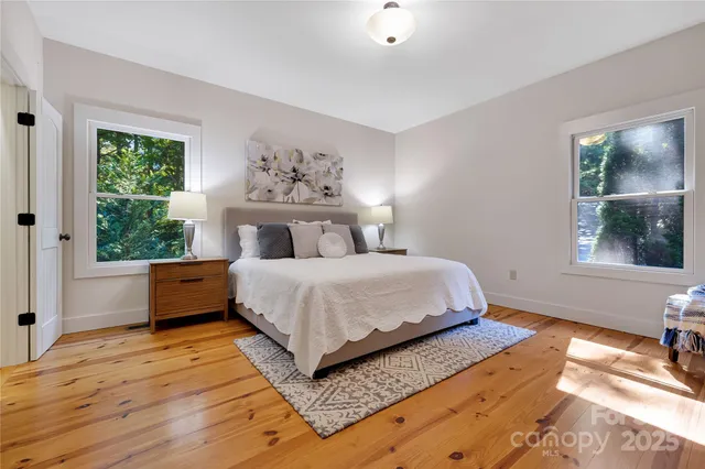 $750,000 | 224 Corsica Lane, Saluda, NC 28773