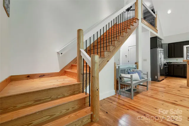 $750,000 | 224 Corsica Lane, Saluda, NC 28773