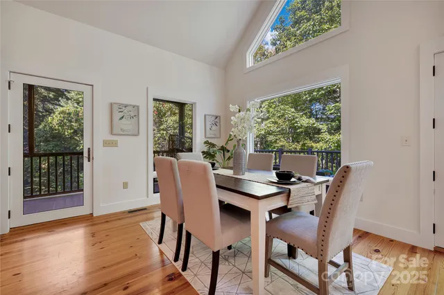 $750,000 | 224 Corsica Lane, Saluda, NC 28773